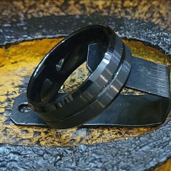Men's Black Center Groove Promise Ring With Step Edges - Picture 4 of 7